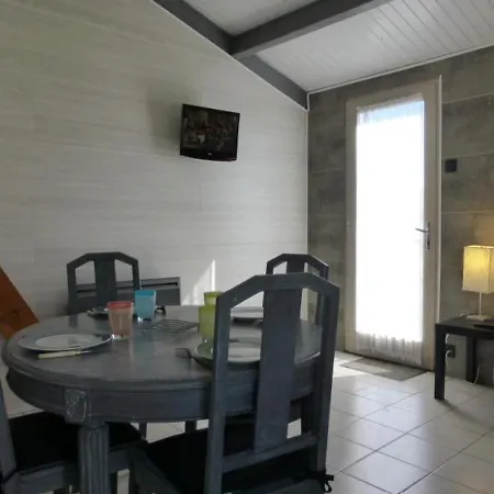 House Fermes Marines 10 Vila *